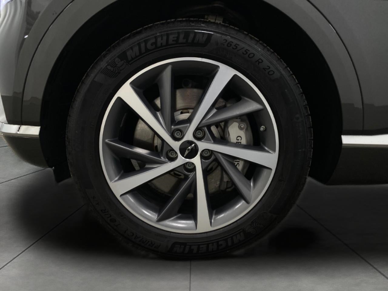 2025 Genesis GV80 2.5T Select AWD