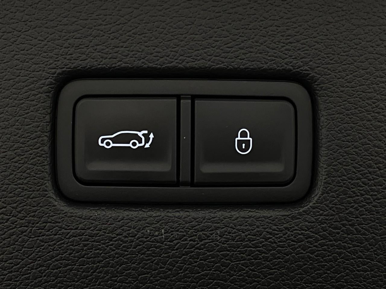 2025 Genesis GV80 2.5T Select AWD