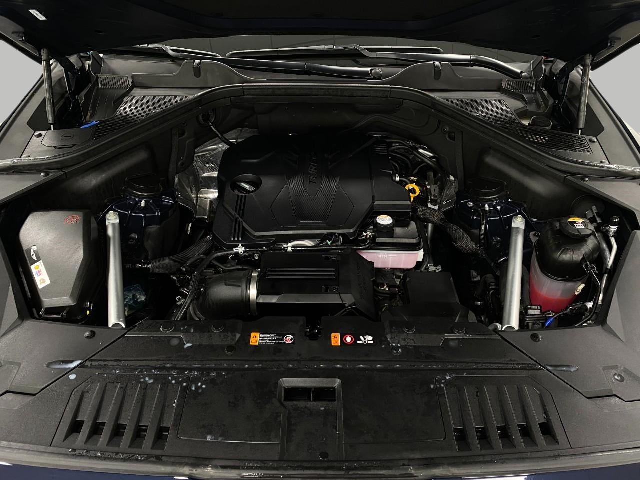 2025 Genesis GV80 2.5T Select AWD