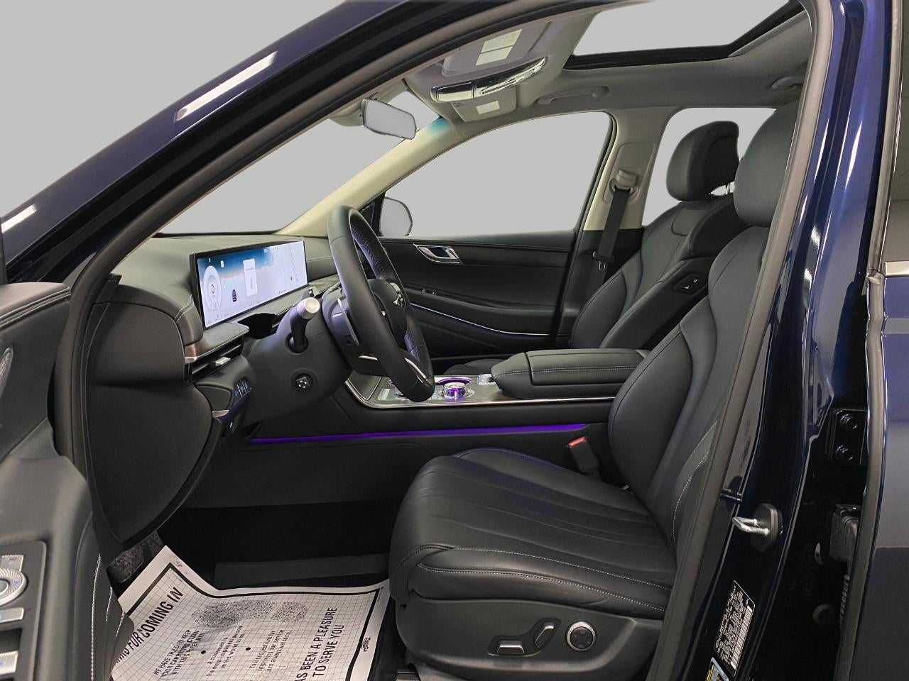 2025 Genesis GV80 2.5T Select AWD