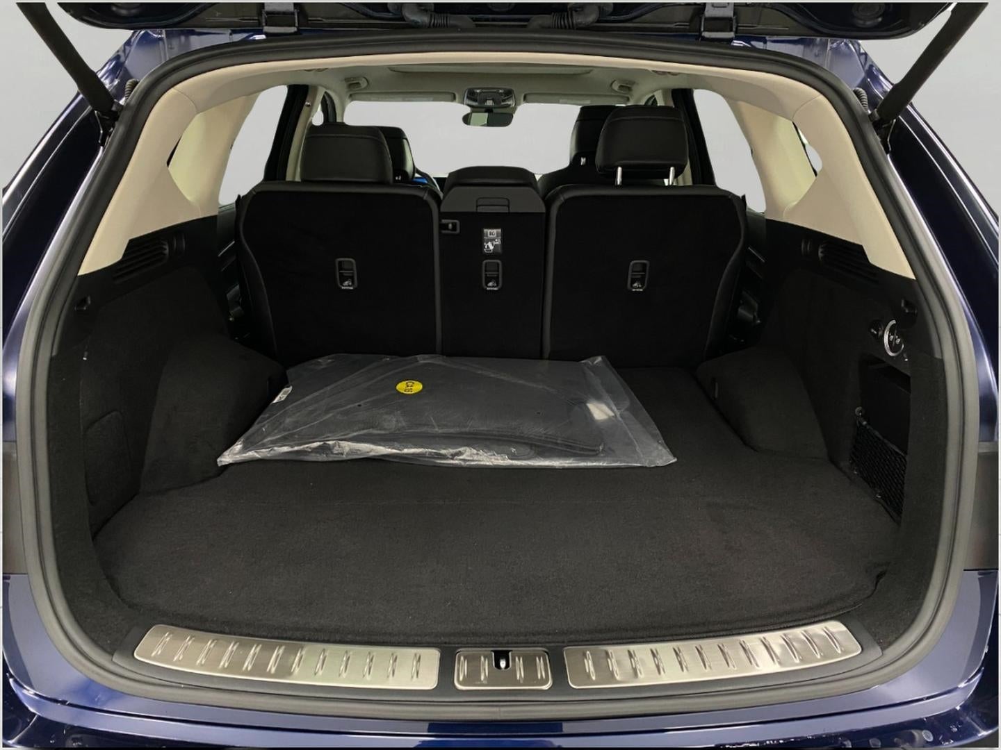 2025 Genesis GV80 2.5T Select AWD