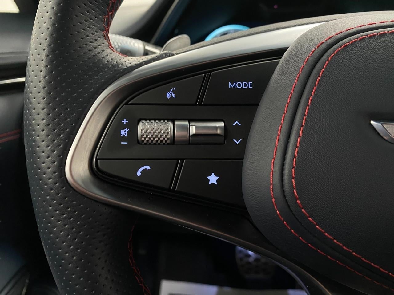 2023 Genesis GV70 2.5T AWD