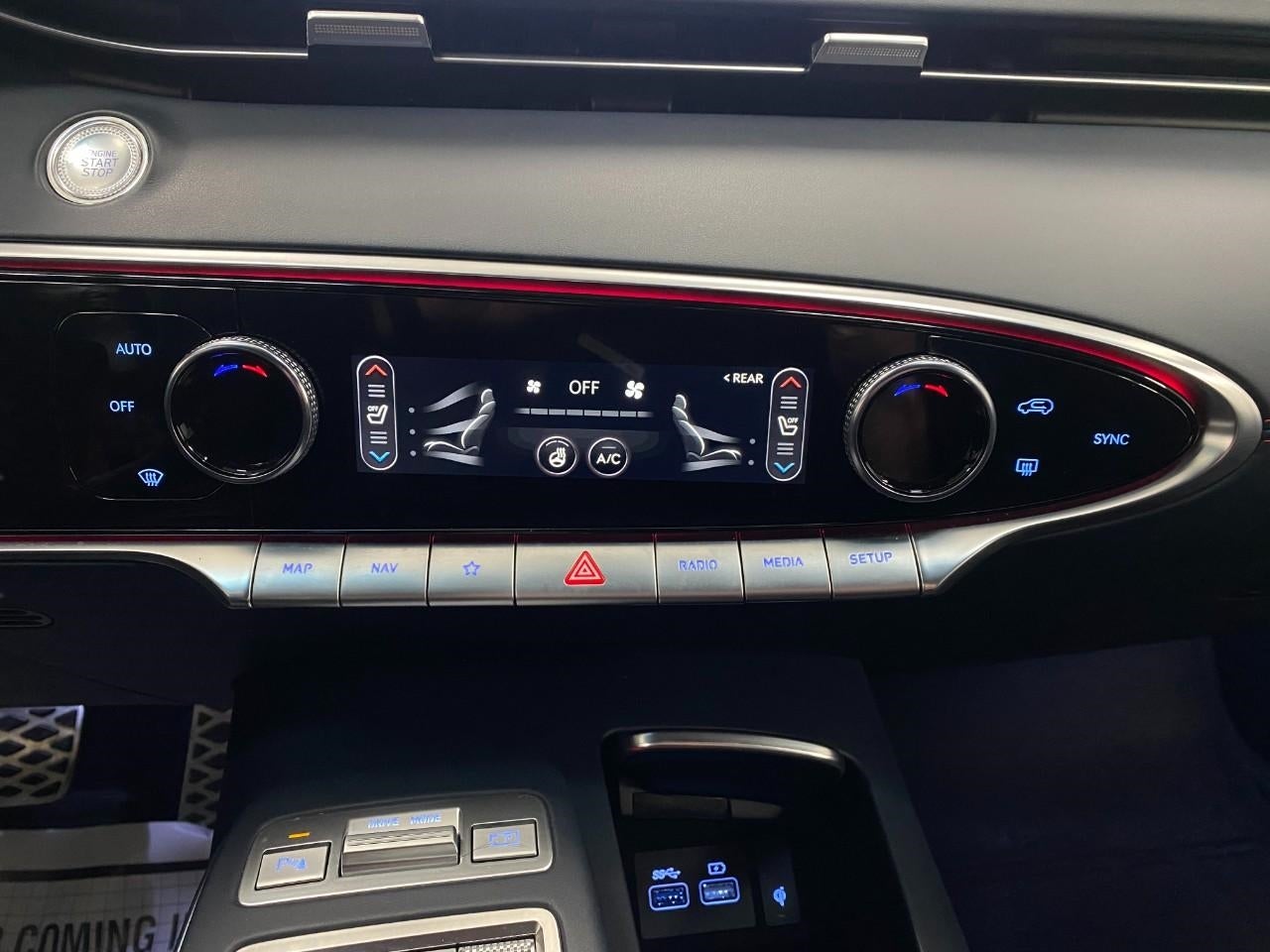 2023 Genesis GV70 2.5T AWD