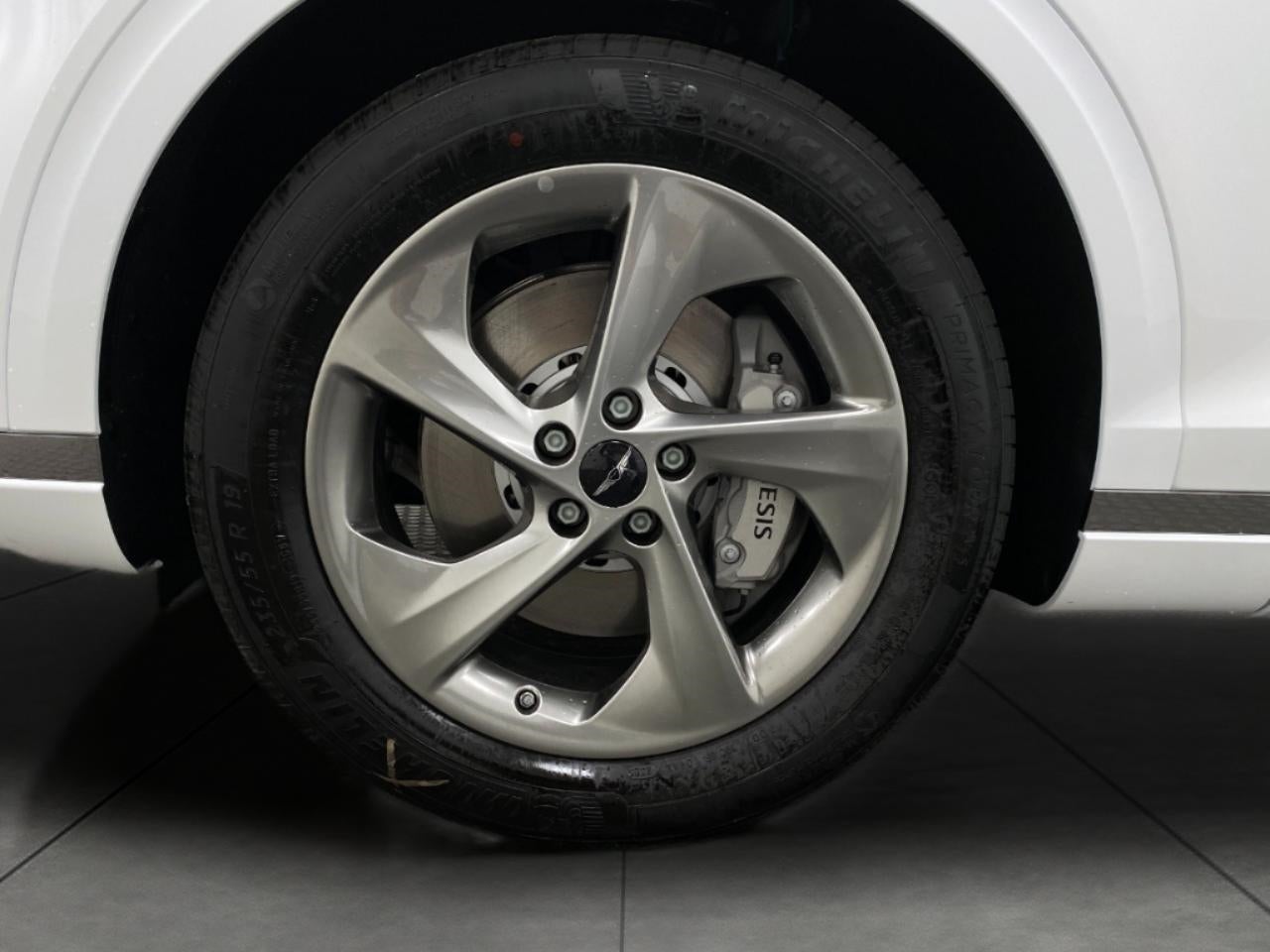 2026 Genesis GV70 2.5T AWD