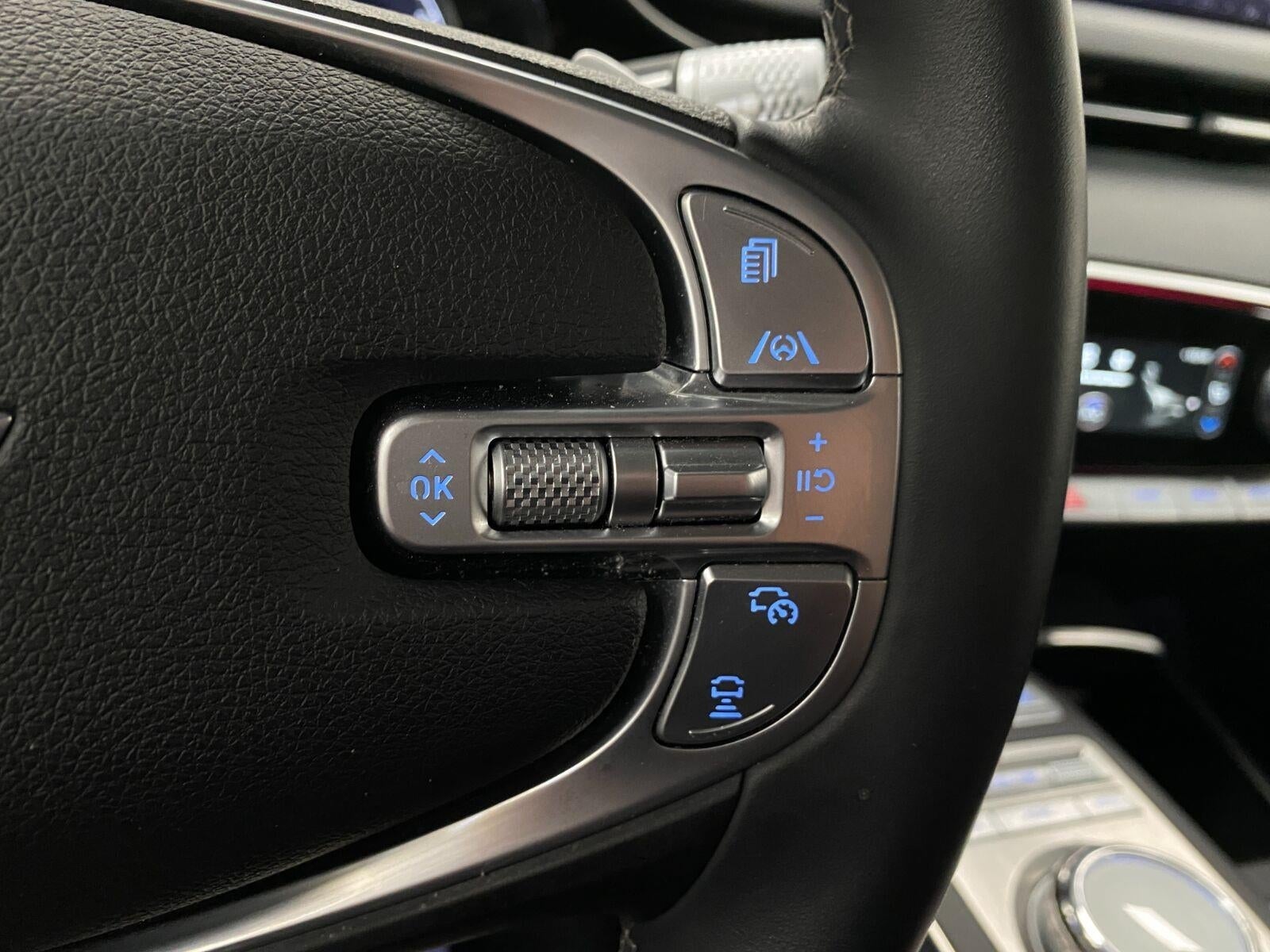 2023 Genesis GV70 2.5T AWD
