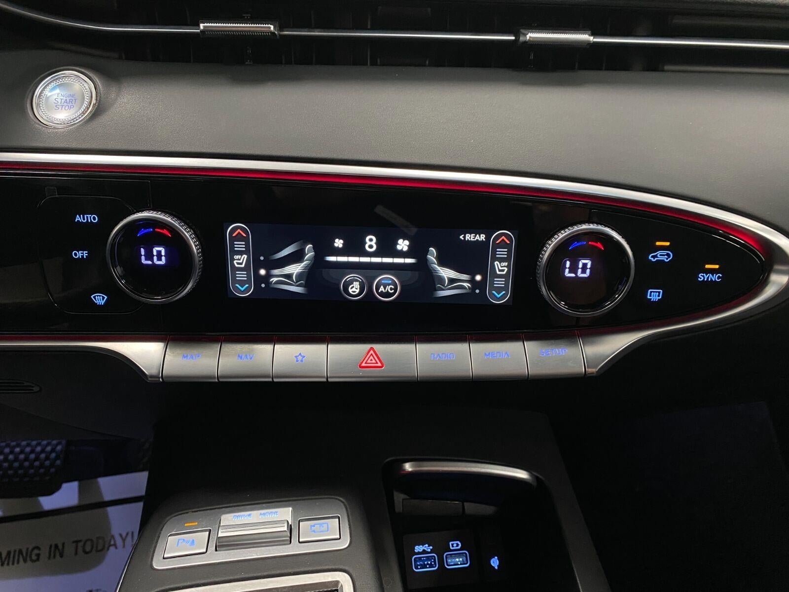 2023 Genesis GV70 2.5T AWD