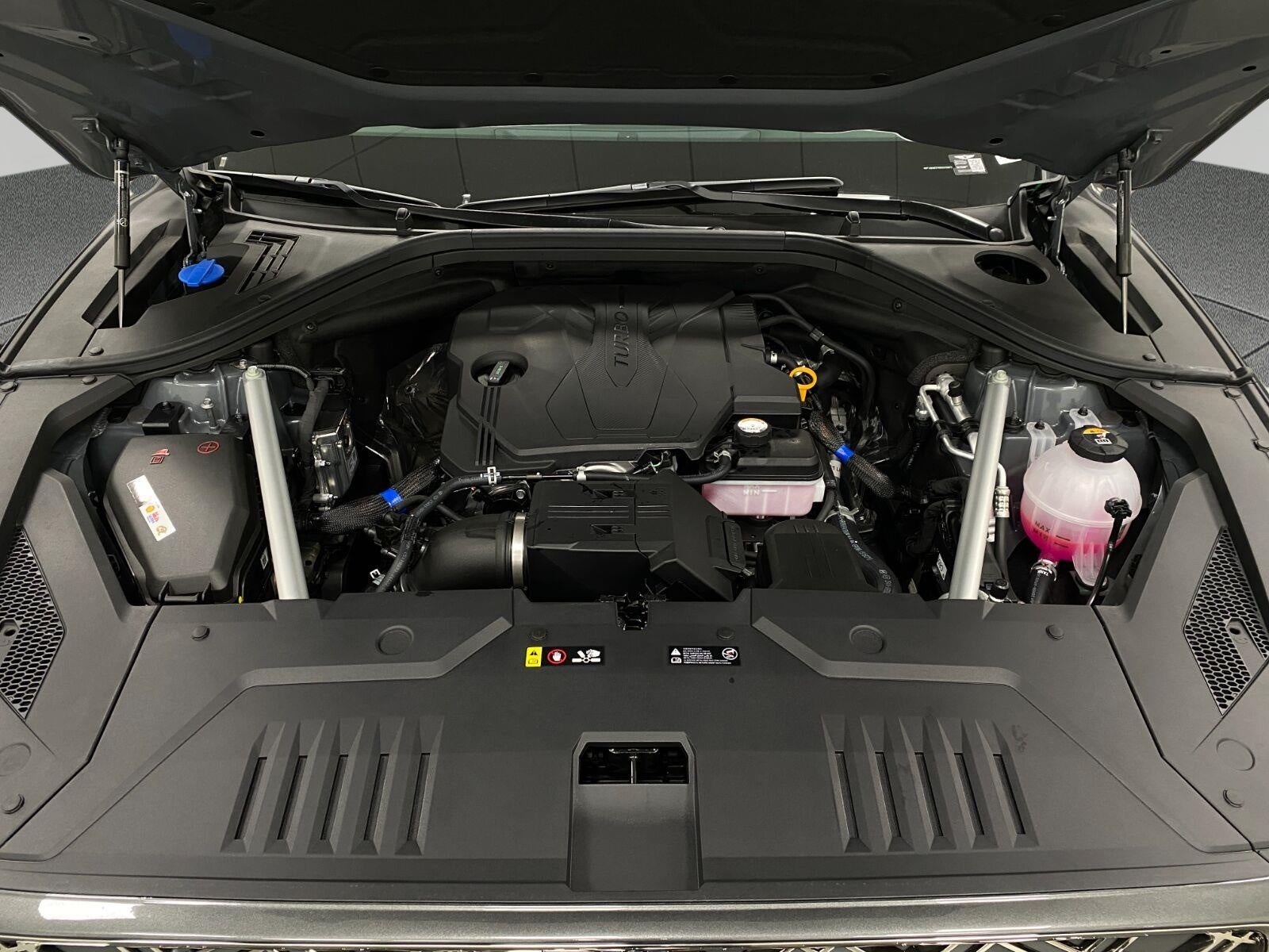 2027 Genesis GV70 2.5T Advanced AWD