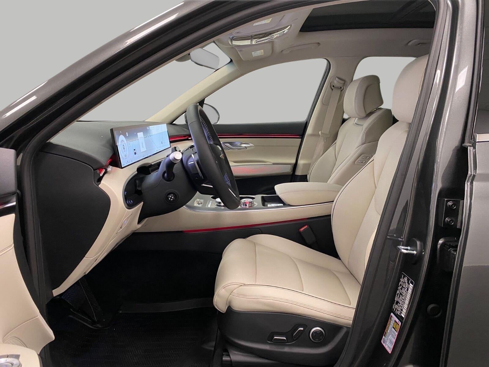 2027 Genesis GV70 2.5T Advanced AWD