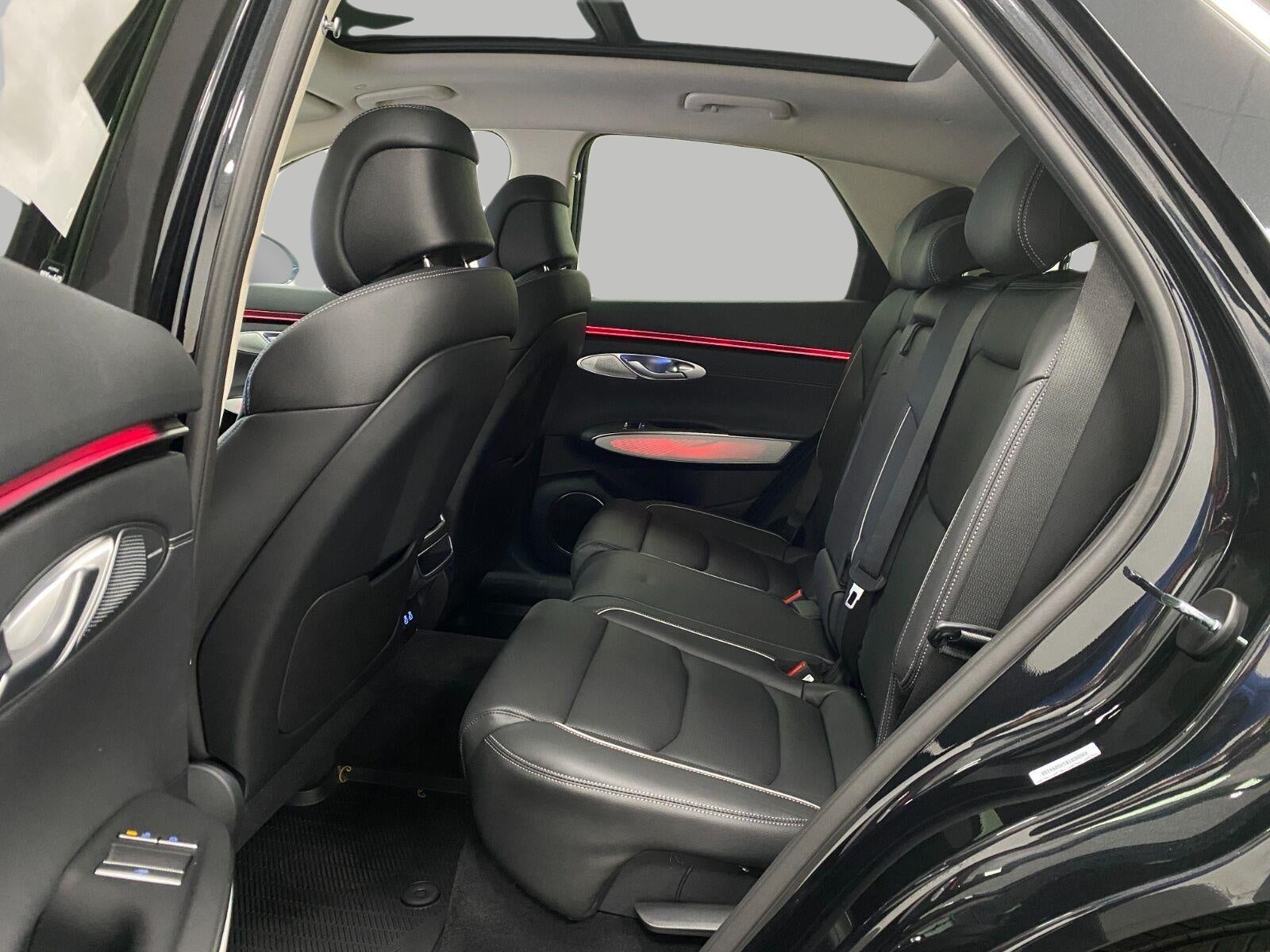 2027 Genesis GV70 2.5T Advanced AWD
