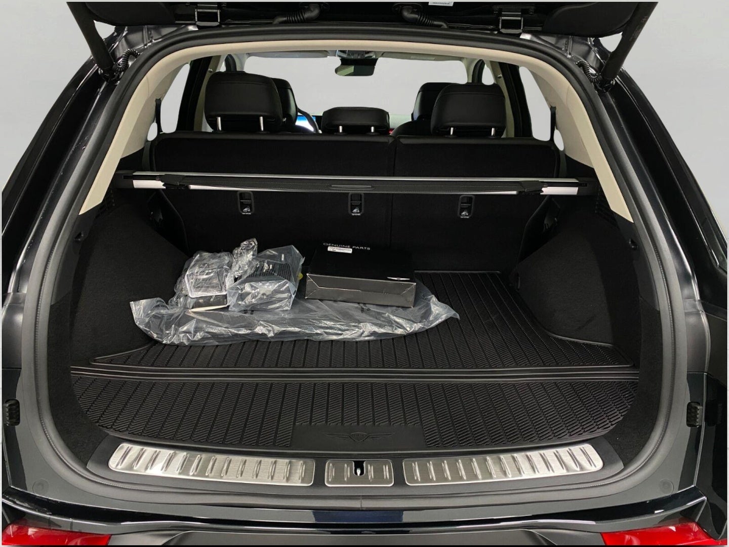 2027 Genesis GV70 2.5T Advanced AWD