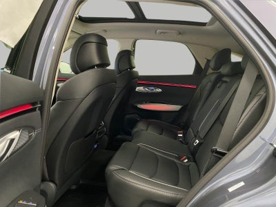 2027 Genesis GV70 2.5T ADVANCED