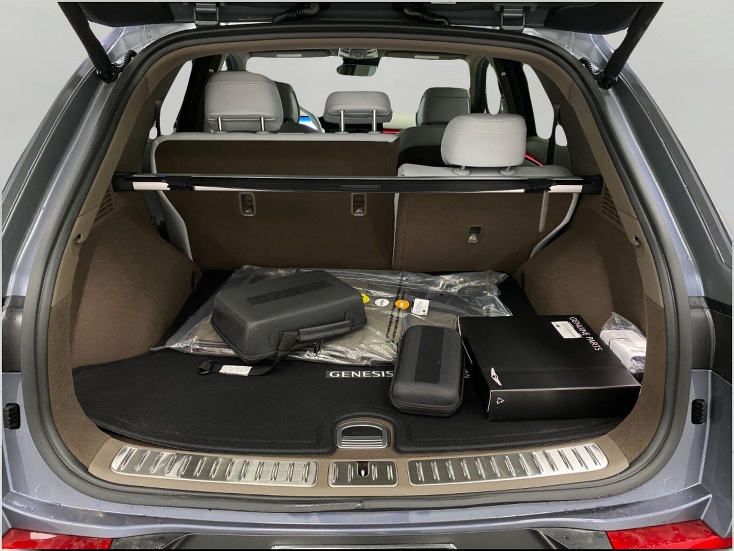 2027 Genesis GV70 2.5T ADVANCED