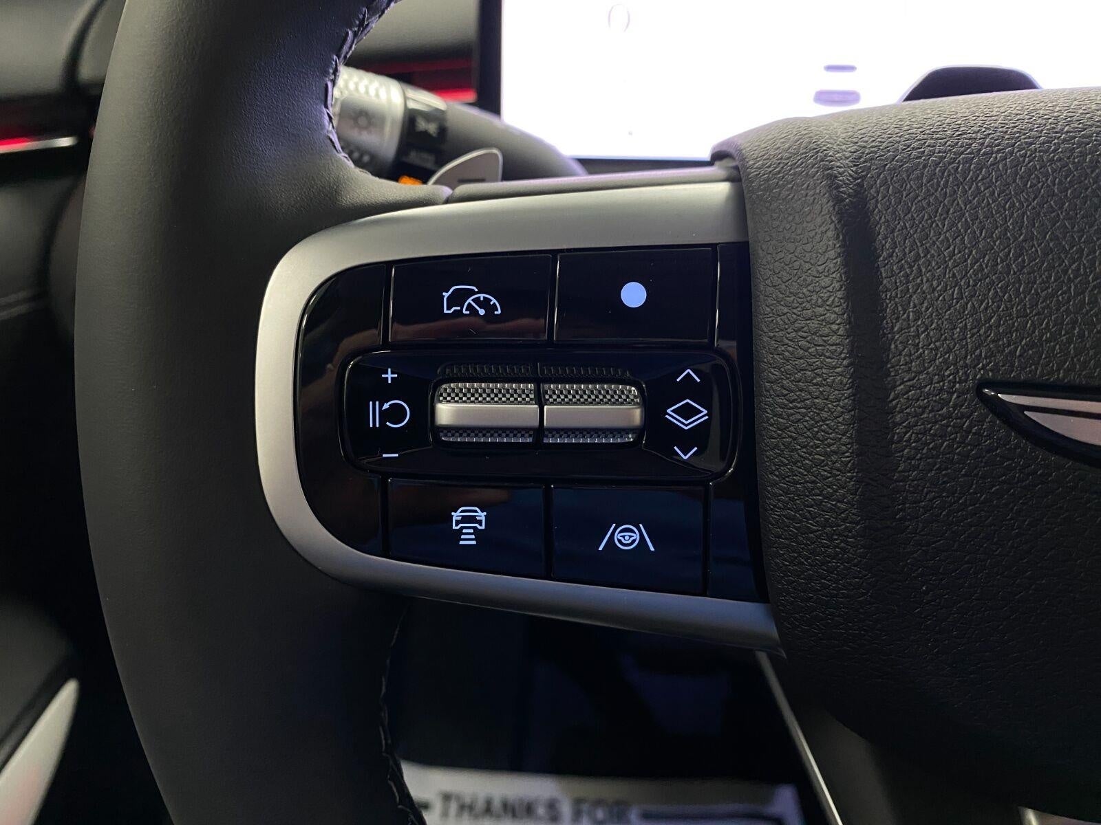 2027 Genesis GV70 2.5T ADVANCED