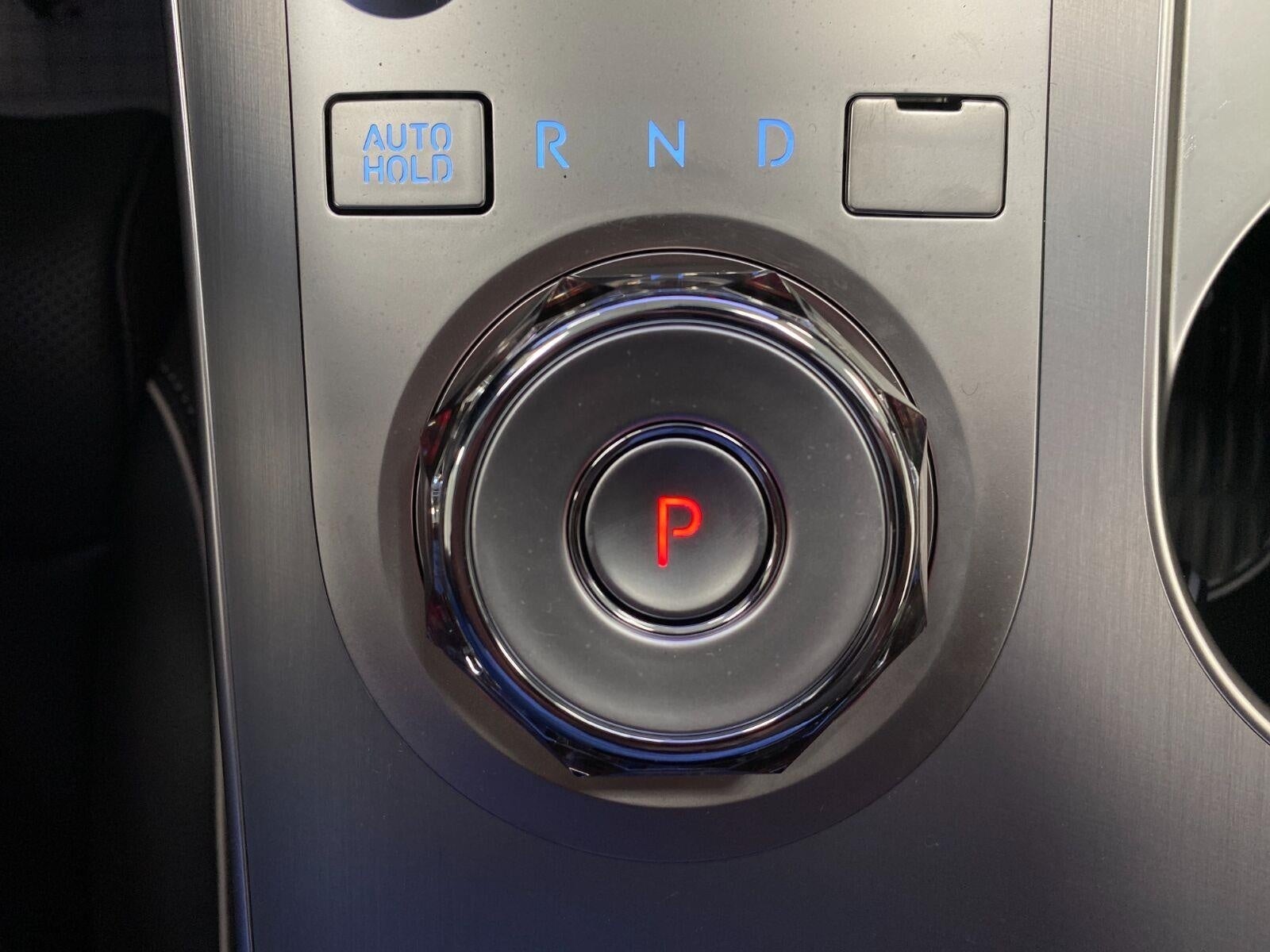 2027 Genesis GV70 2.5T ADVANCED