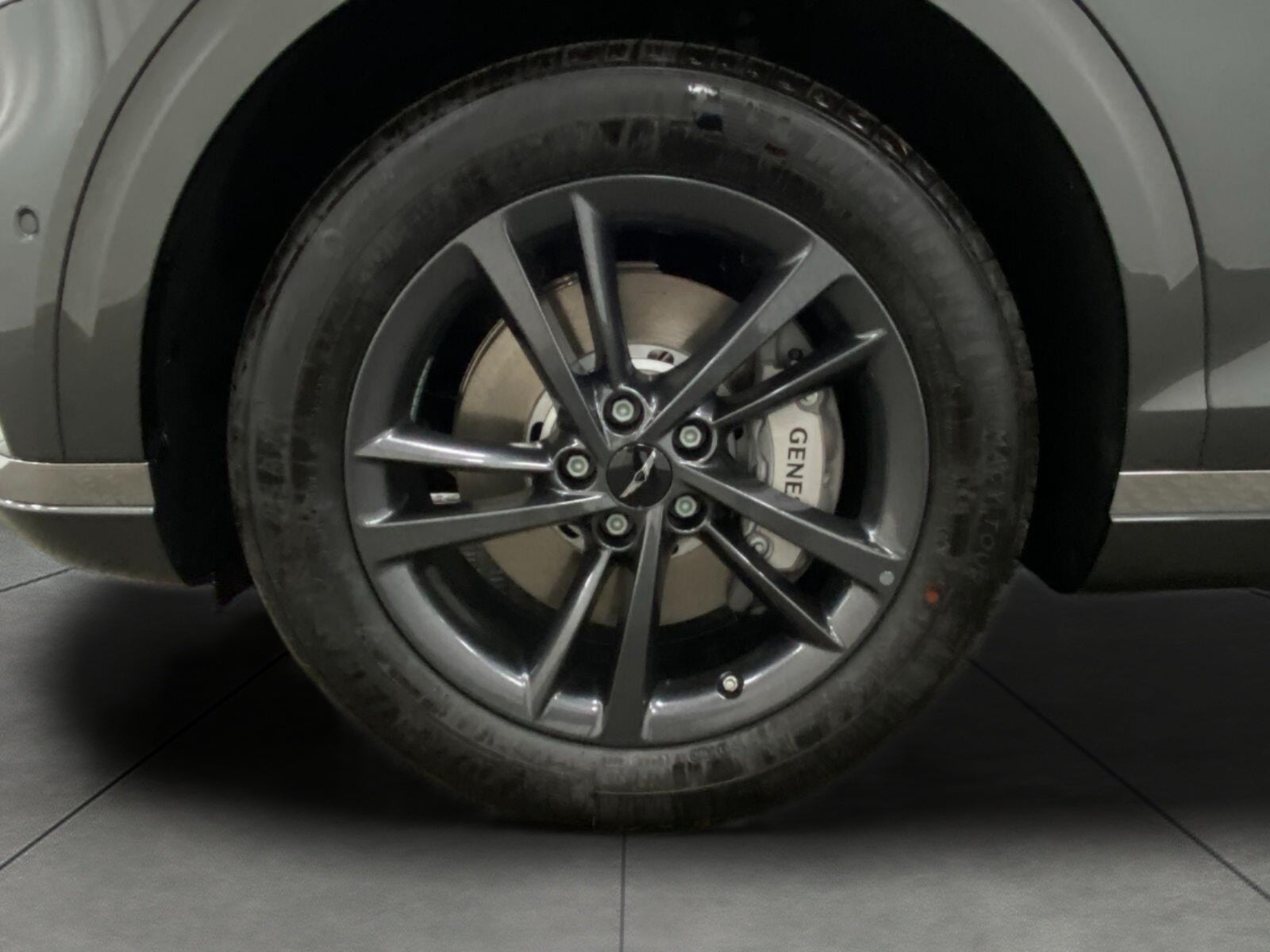 2027 Genesis GV70 2.5T ADVANCED