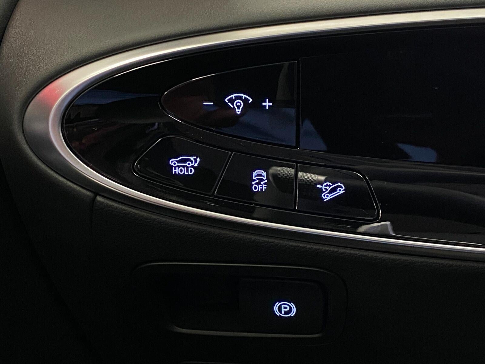 2027 Genesis GV70 2.5T ADVANCED