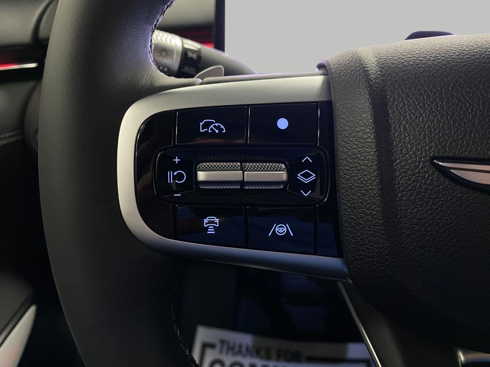 2027 Genesis GV70 2.5T ADVANCED
