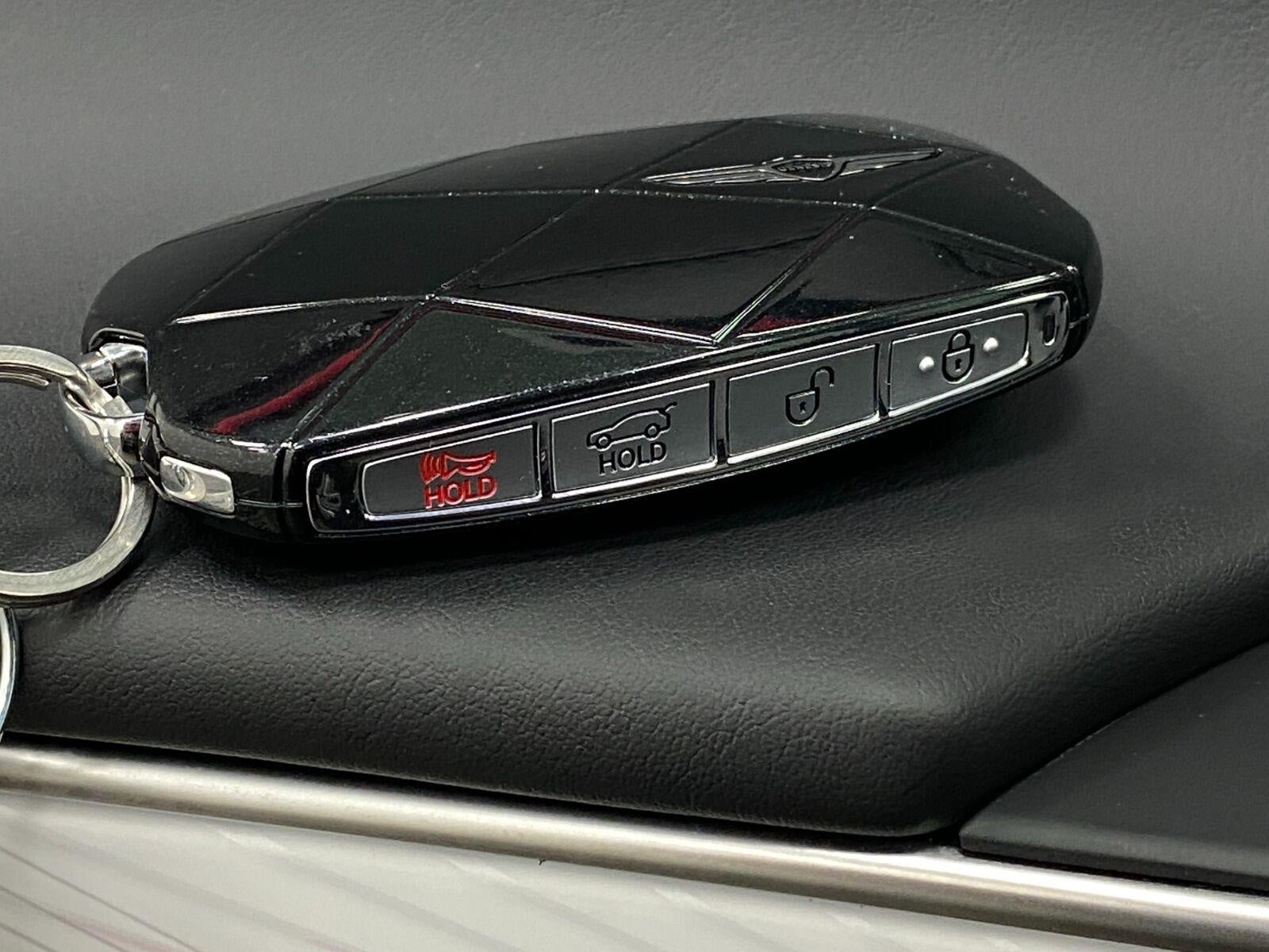 2027 Genesis GV70 2.5T ADVANCED
