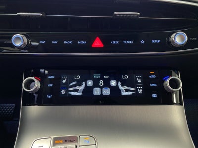 2027 Genesis GV70 2.5T Advanced AWD