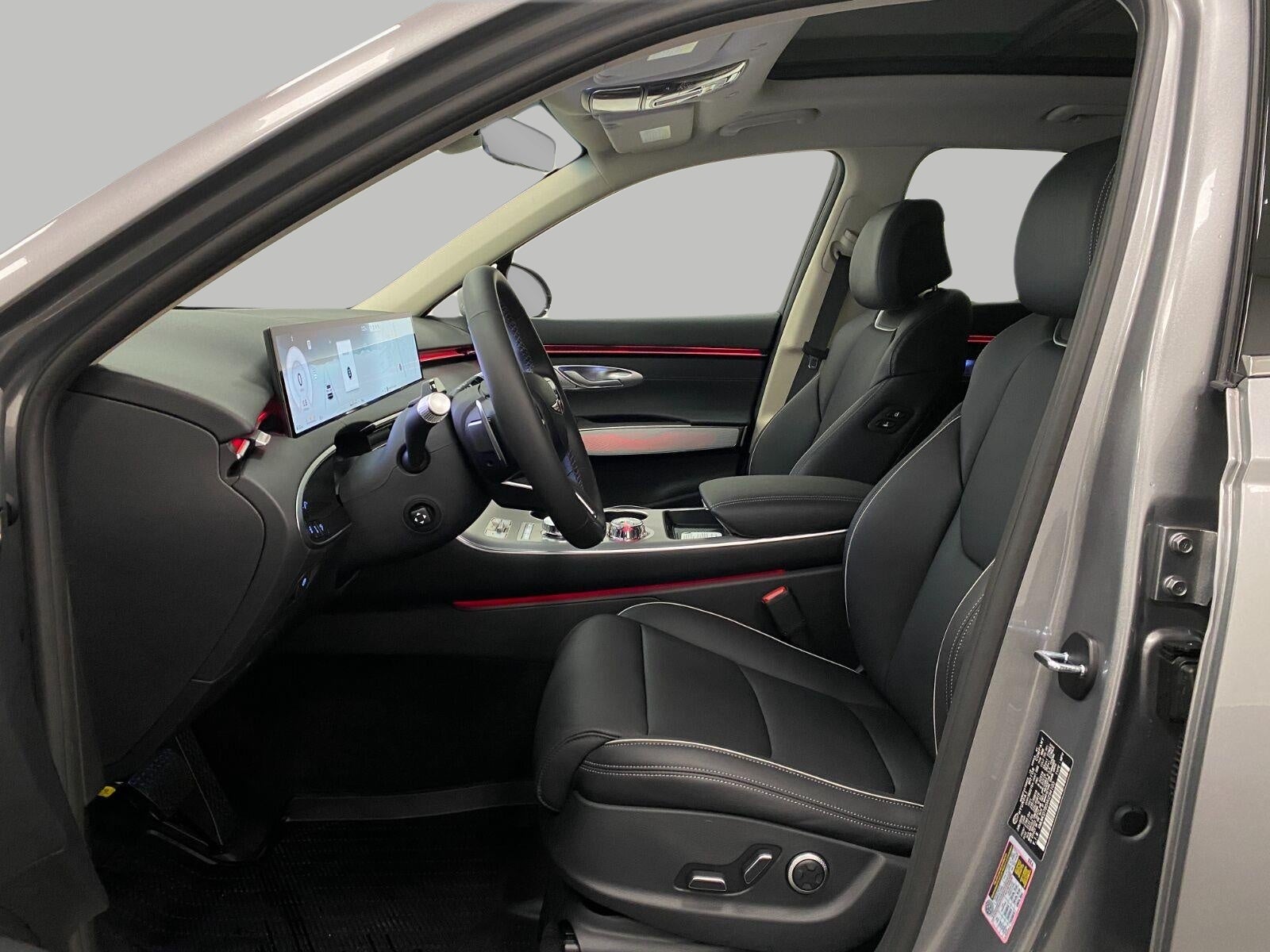 2027 Genesis GV70 2.5T Advanced AWD