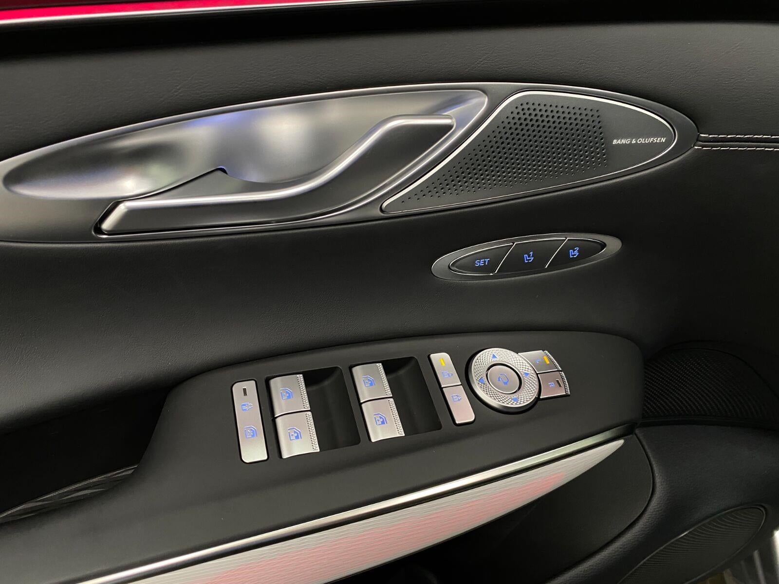 2027 Genesis GV70 2.5T Advanced AWD