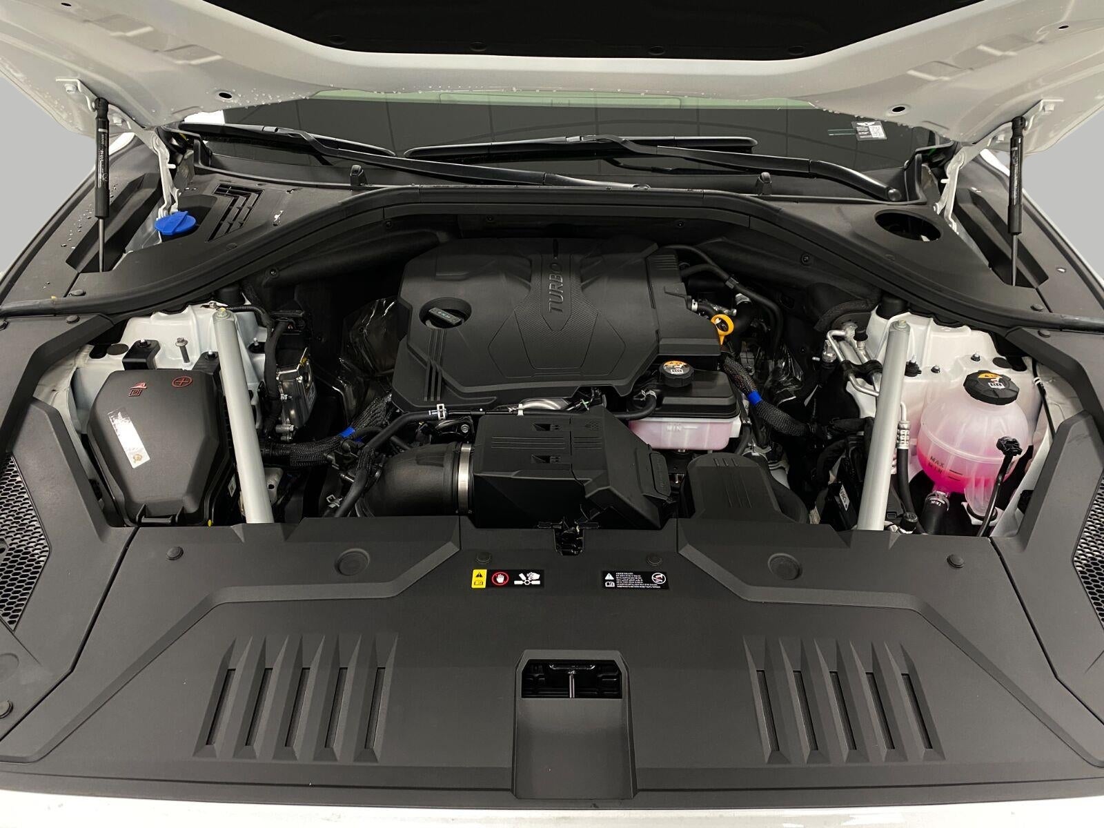 2027 Genesis GV70 2.5T Advanced AWD