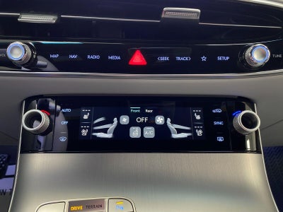 2027 Genesis GV70 2.5T Advanced AWD