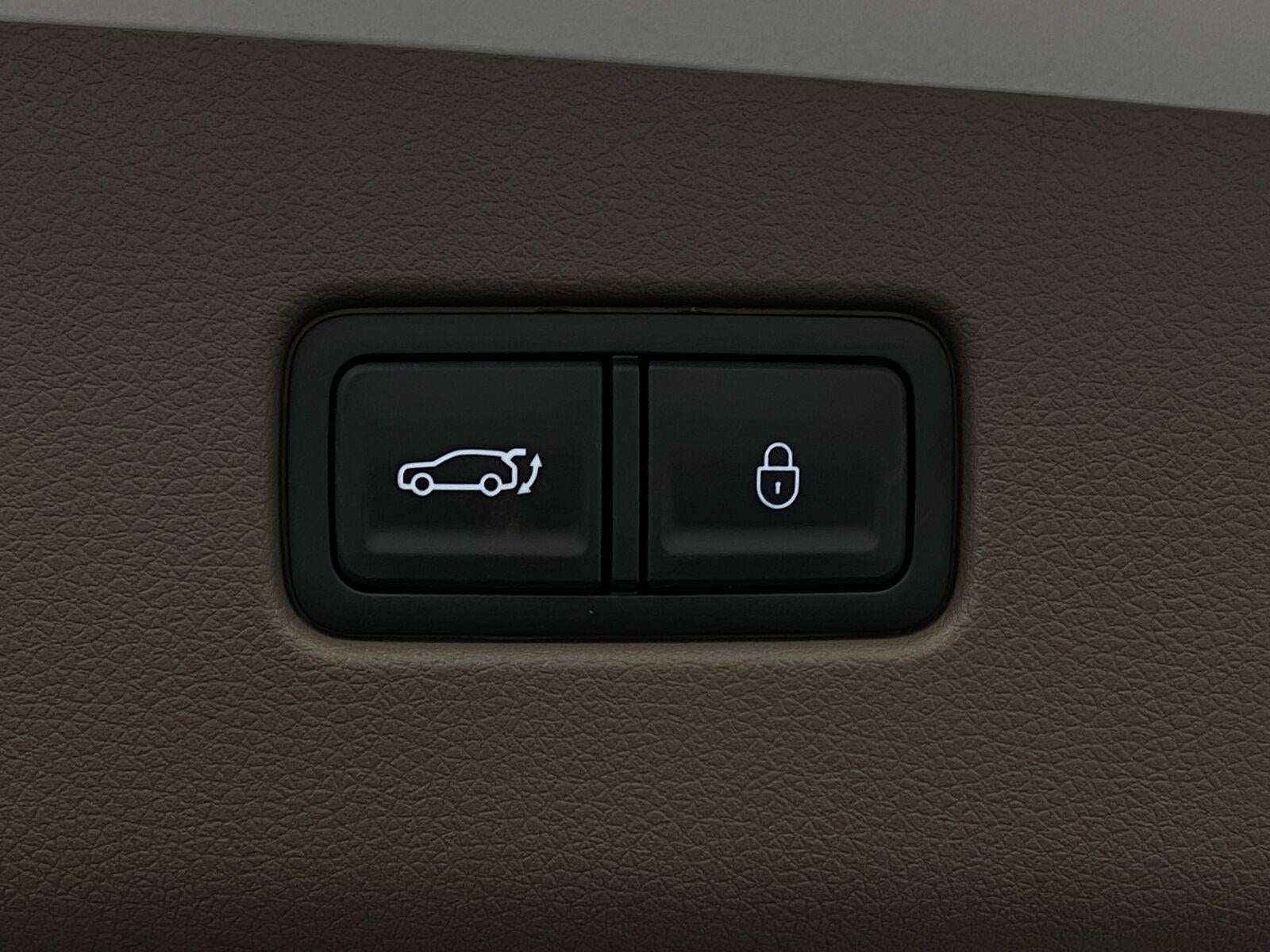 2027 Genesis GV70 2.5T Advanced AWD