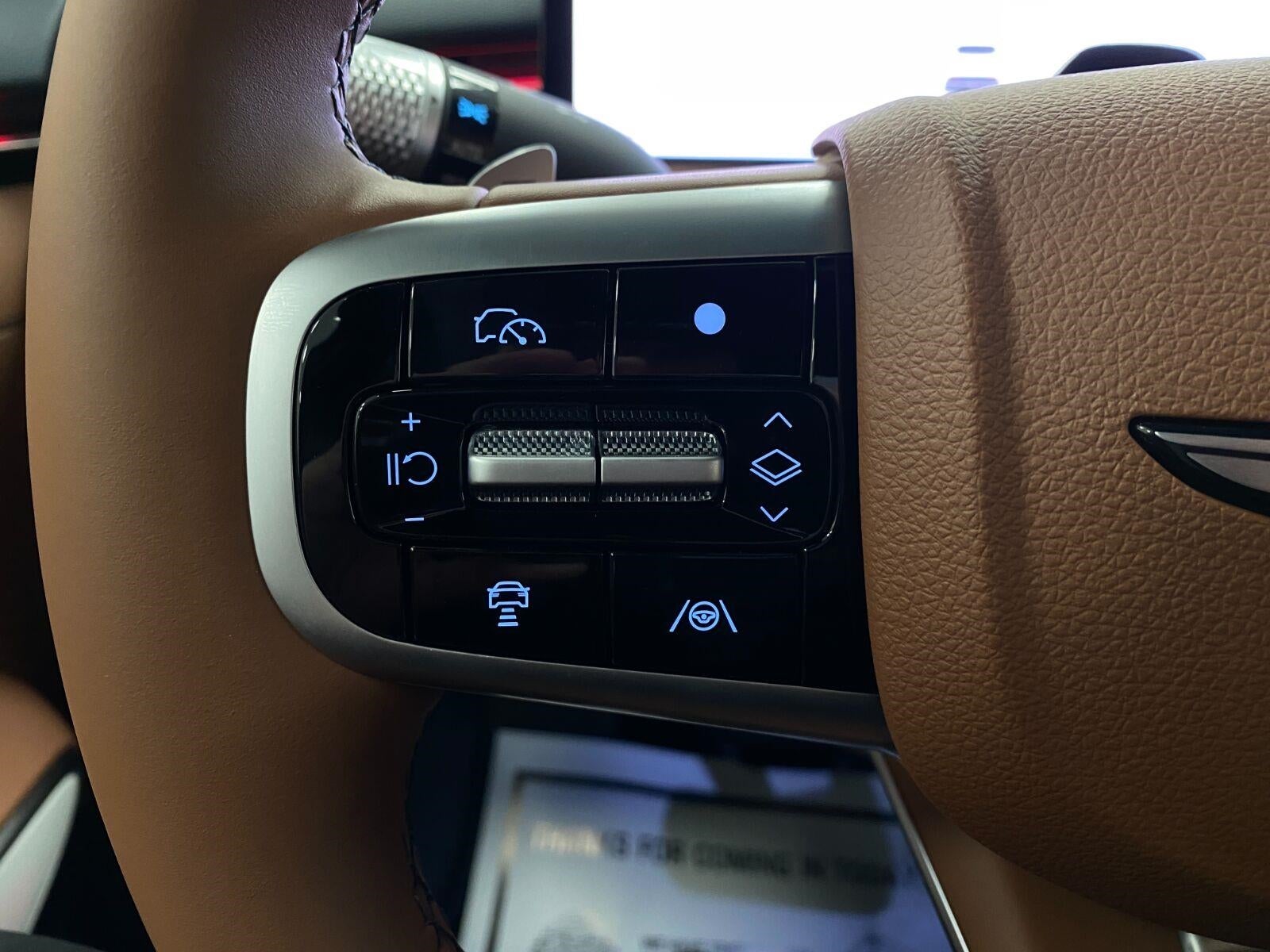 2027 Genesis GV70 2.5T Advanced AWD