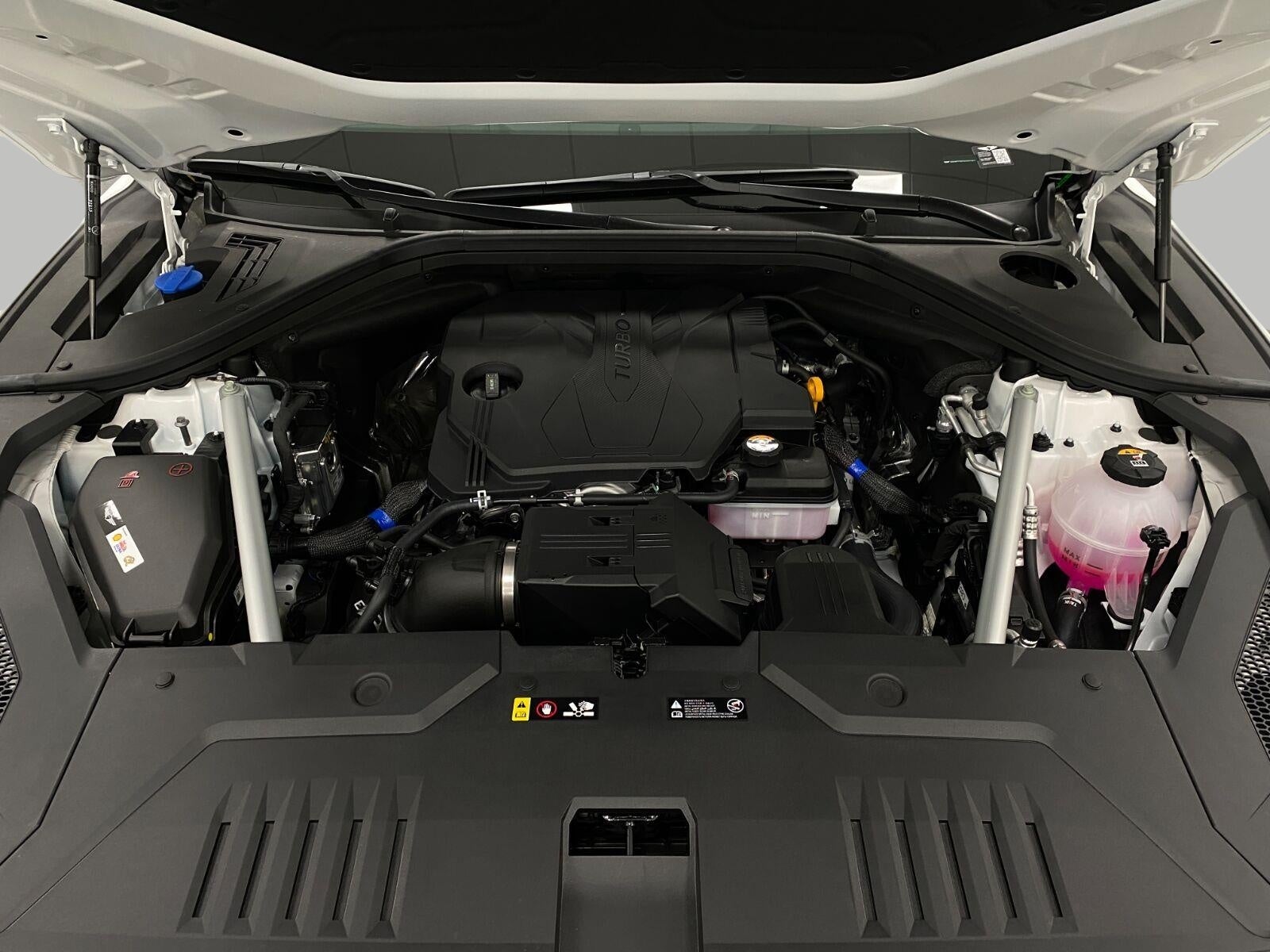 2027 Genesis GV70 2.5T ADVANCED