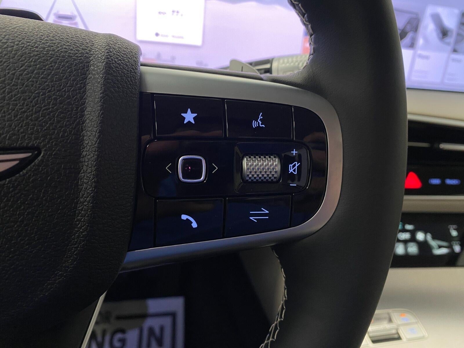 2027 Genesis GV70 2.5T ADVANCED