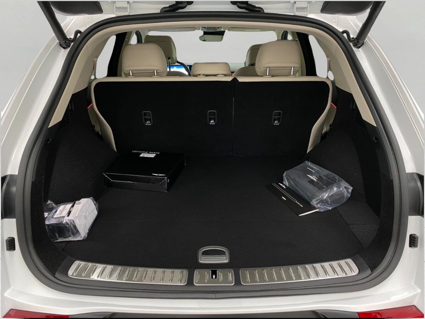 2027 Genesis GV70 2.5T ADVANCED