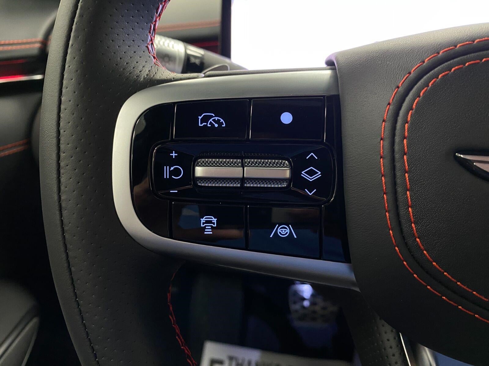 2027 Genesis GV70 2.5T SPORT PRESTIGE