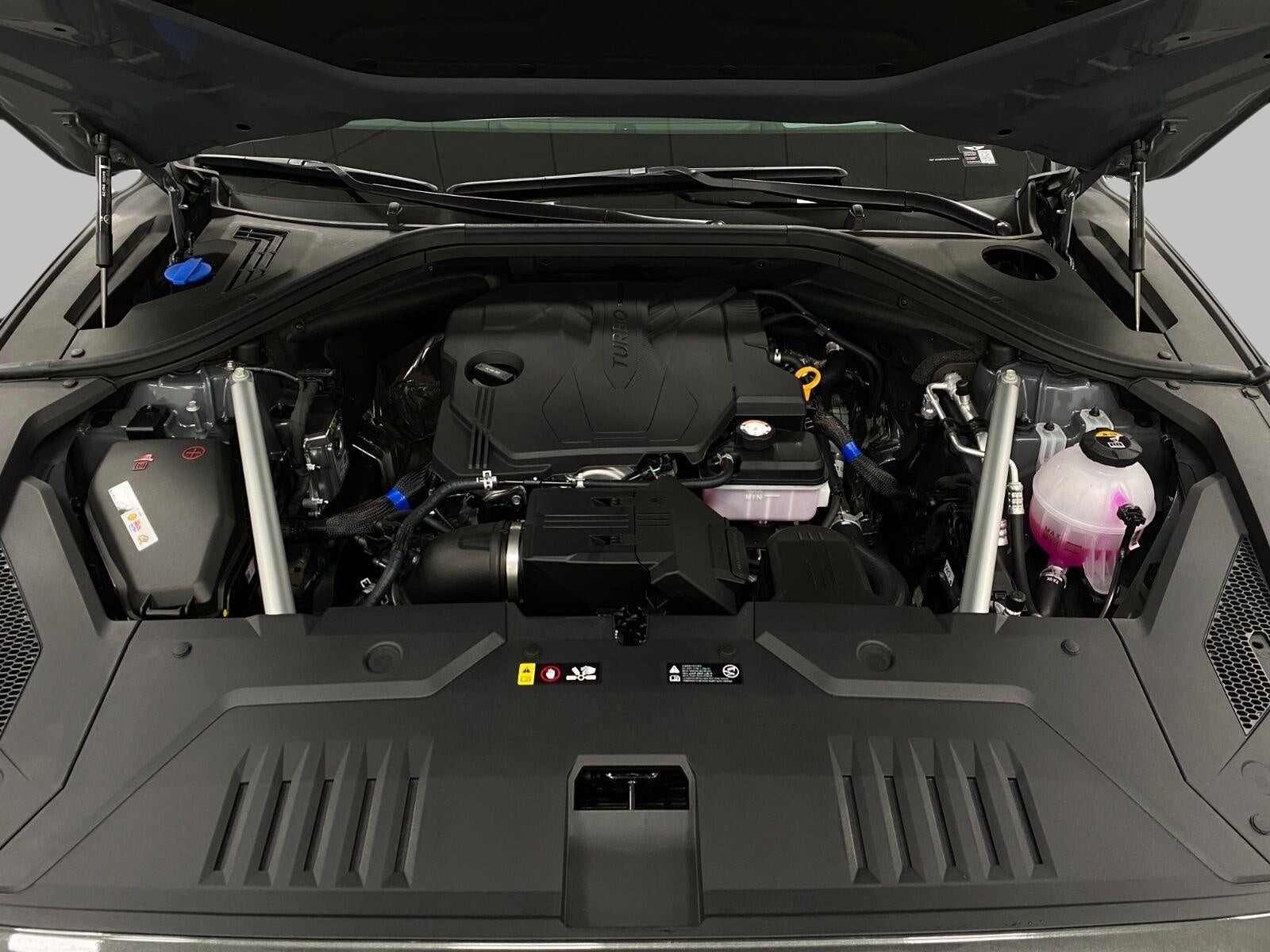 2027 Genesis GV70 2.5T SPORT PRESTIGE