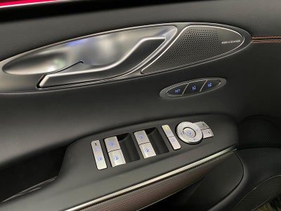 2027 Genesis GV70 2.5T SPORT PRESTIGE