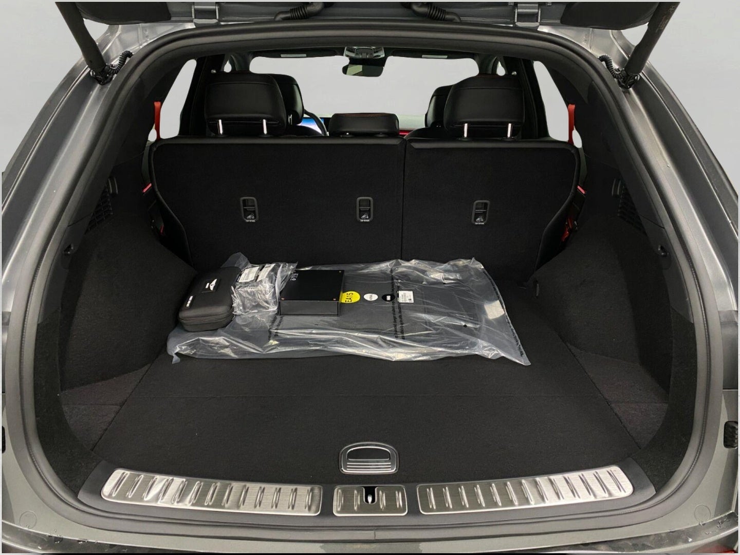 2027 Genesis GV70 2.5T SPORT PRESTIGE
