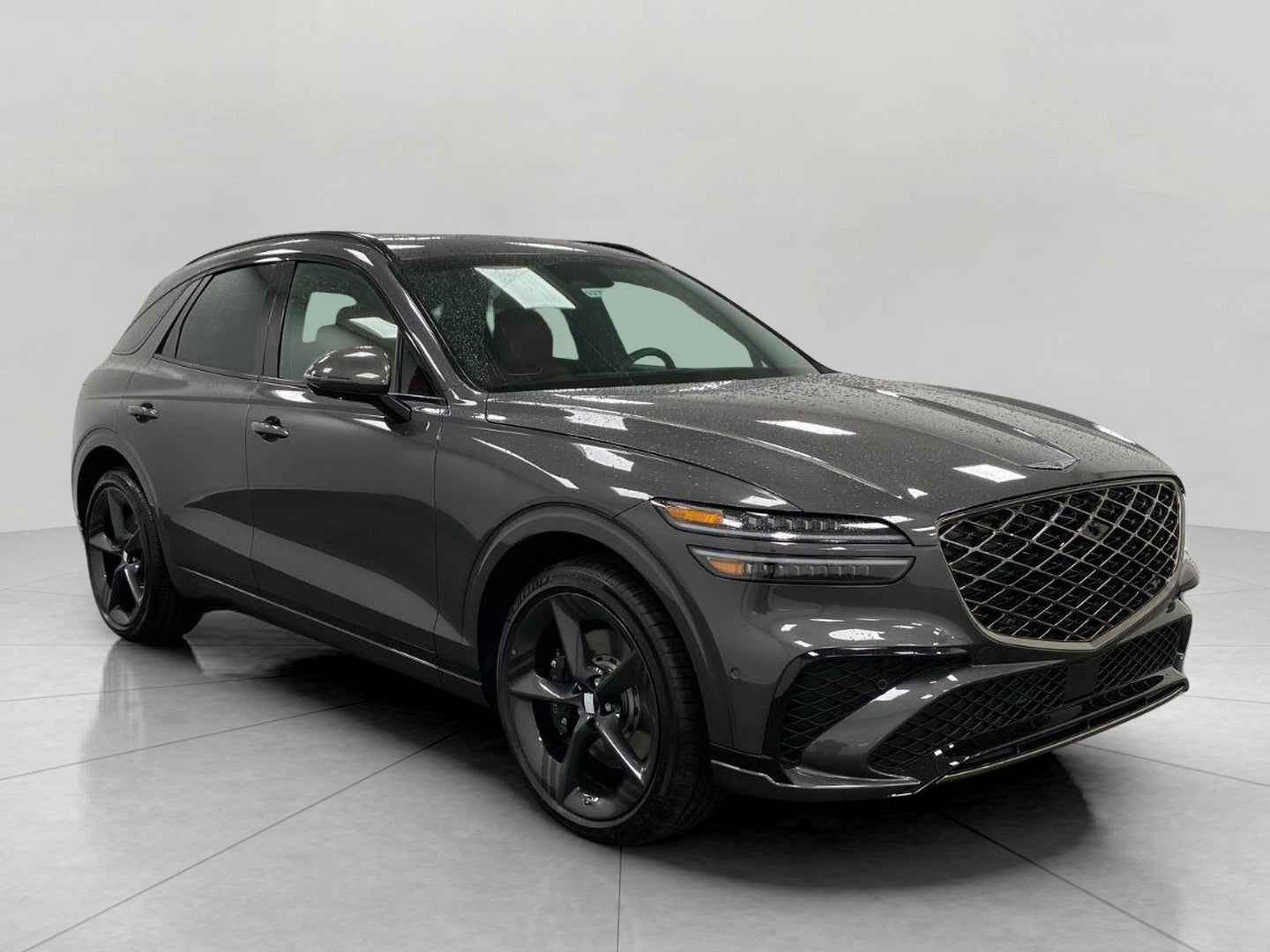 2027 GENESIS GV70