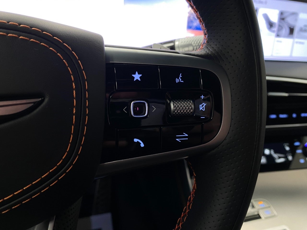 2026 Genesis GV70 3.5T Sport Advanced AWD