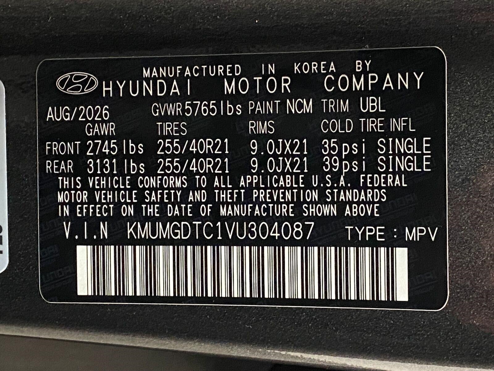 2027 Genesis GV70 3.5T Prestige Graphite AWD