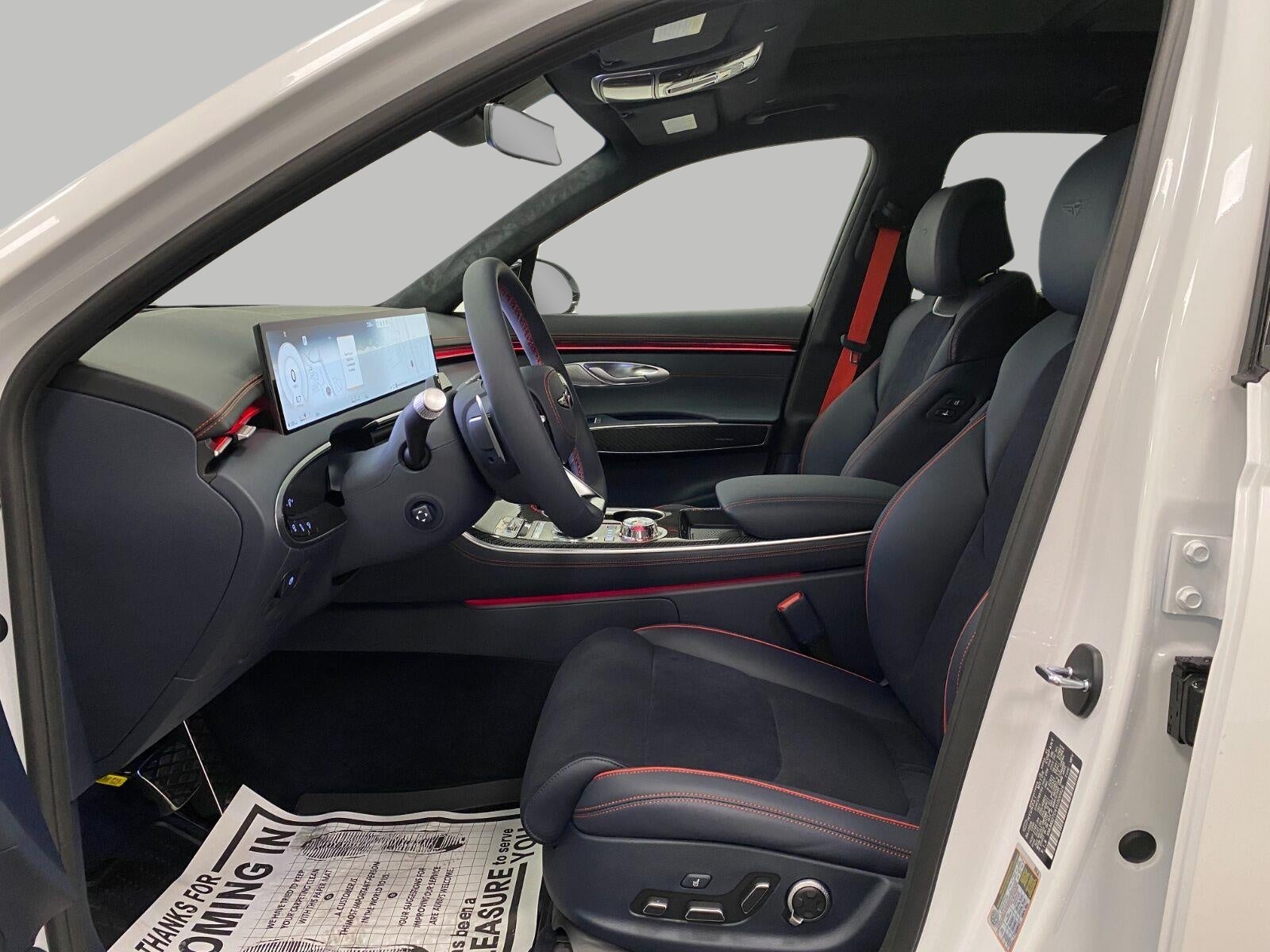 2027 Genesis GV70 3.5T PRESTIGE GRAPHITE