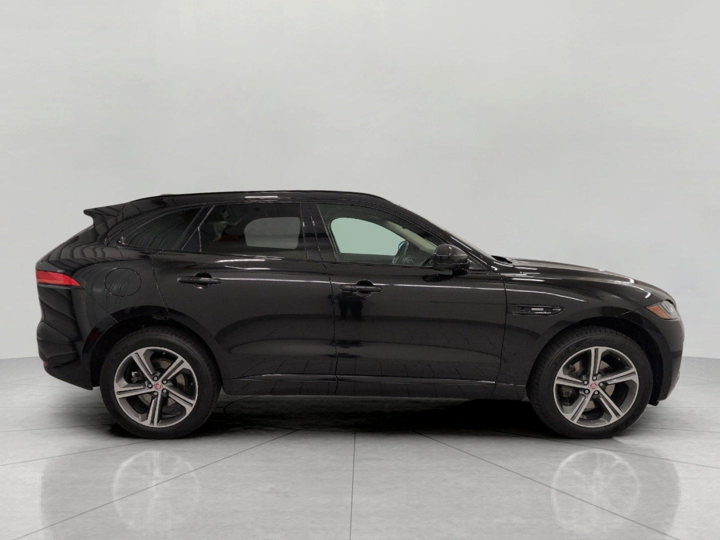 2018 Jaguar F-PACE 30t R-Sport AWD