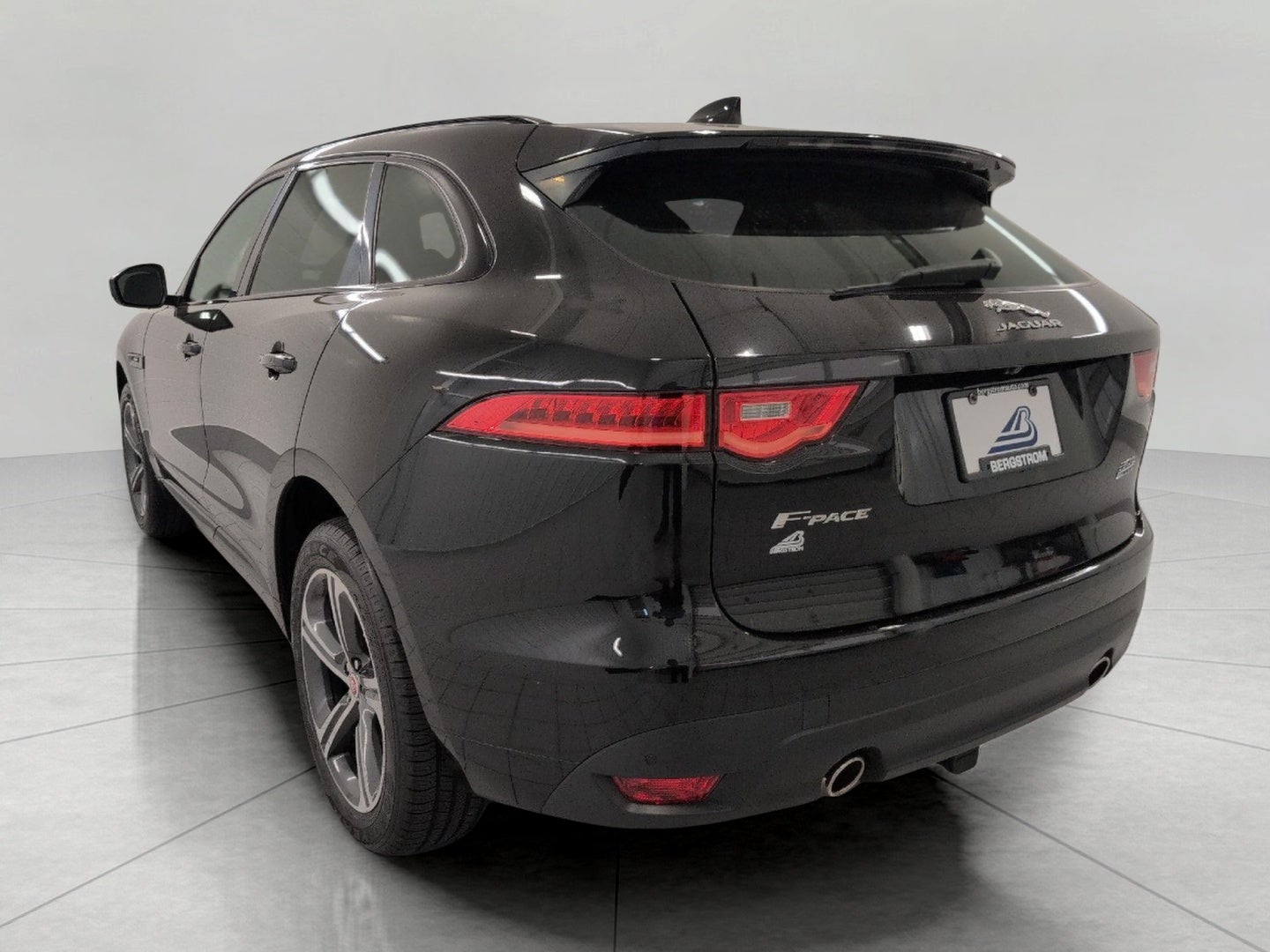 2018 Jaguar F-PACE 30t R-Sport AWD