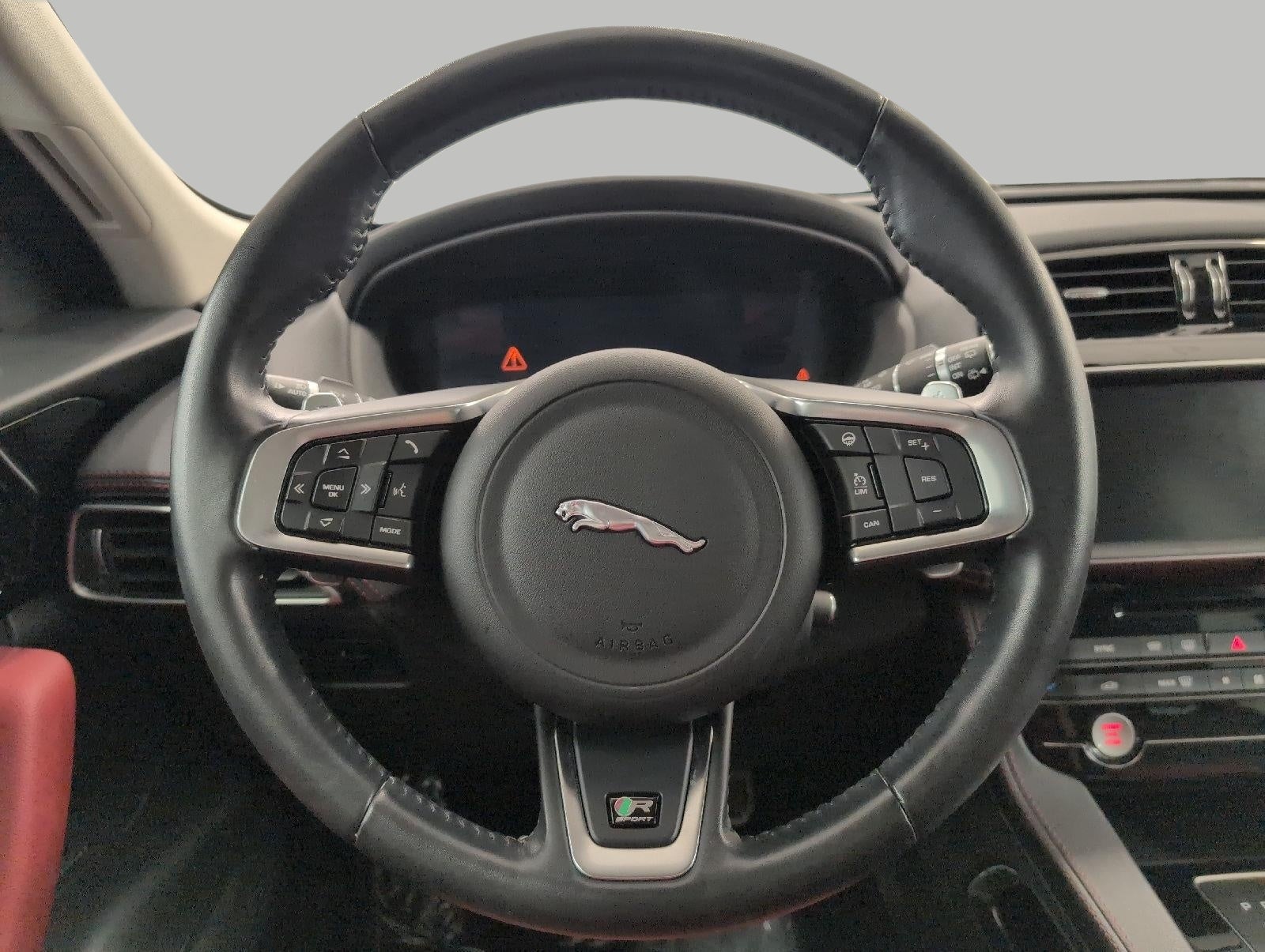 2018 Jaguar F-PACE 30t R-Sport AWD