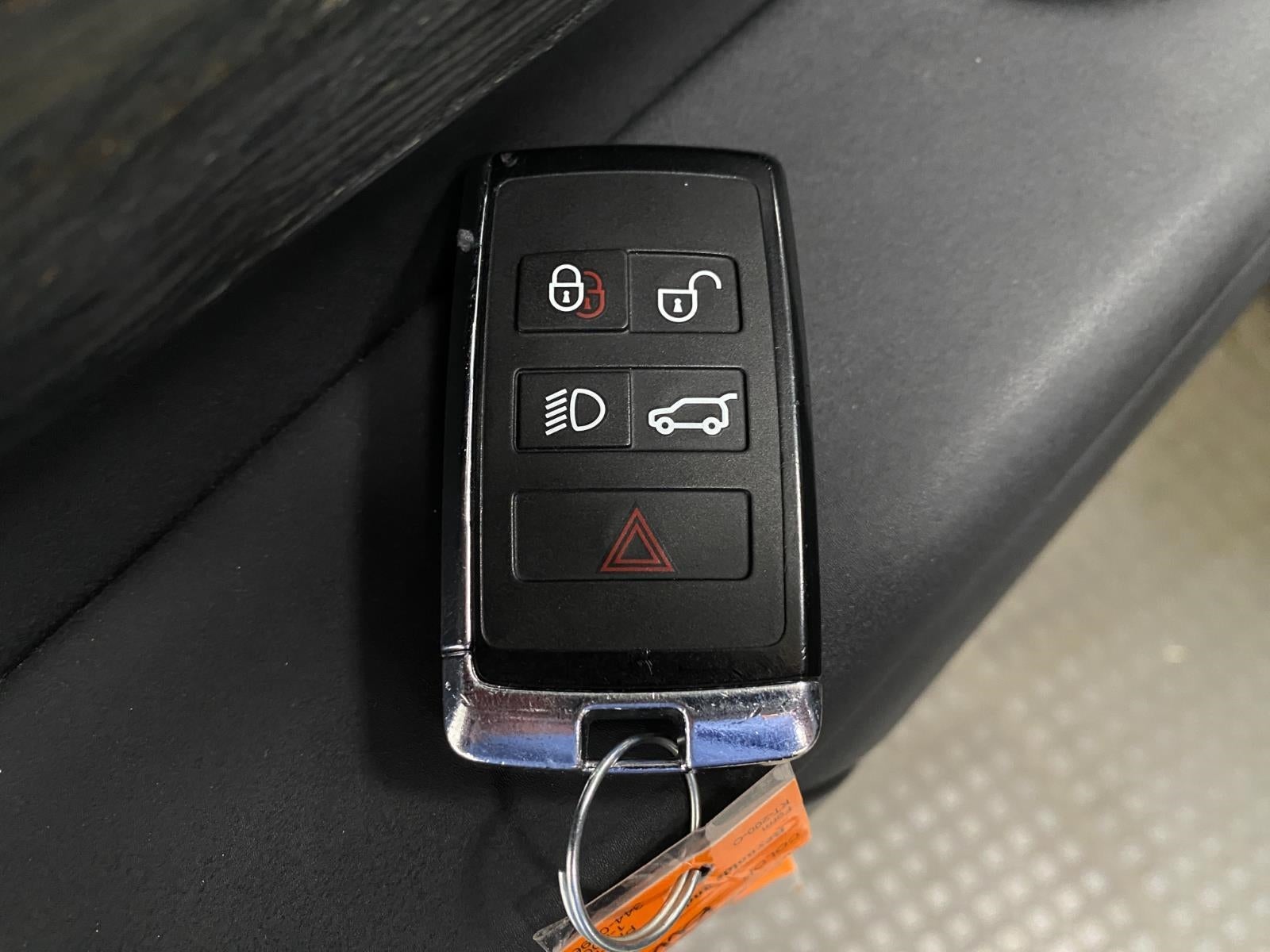2019 Land Rover Discovery HSE V6 Supercharged