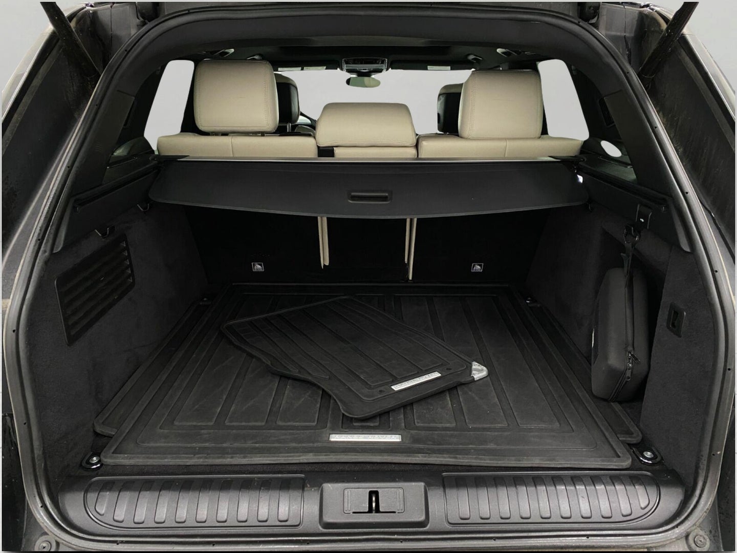 2022 Land Rover Range Rover Sport V8 Supercharged HSE Dynamic