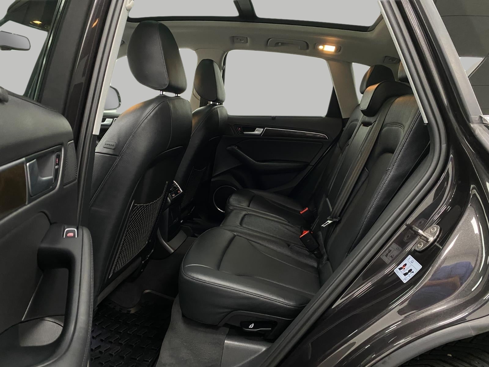 2015 Audi Q5 quattro 4dr 3.0T Prestige