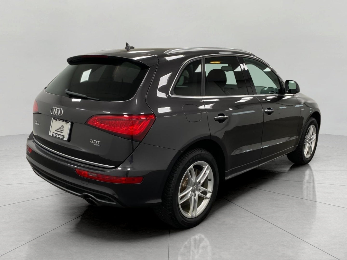2015 Audi Q5 quattro 4dr 3.0T Prestige